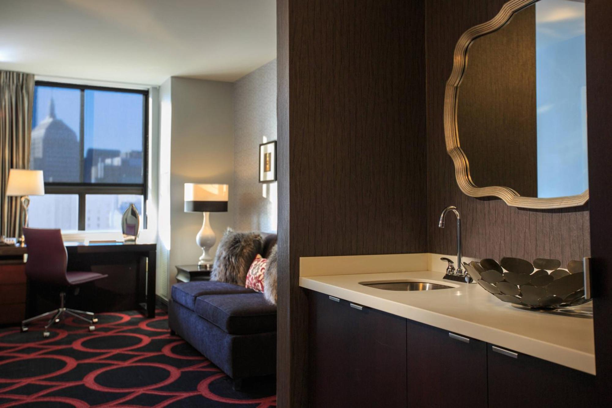 Courtyard By Marriott Boston Downtown Hotel Exterior photo