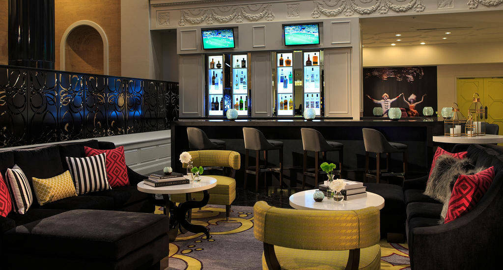 Courtyard By Marriott Boston Downtown Hotel Exterior photo